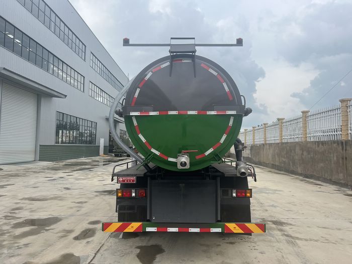 炎帝牌SZD5184GXWZ6吸污車