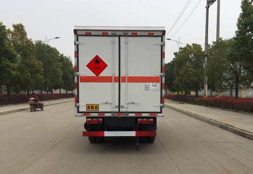 炎帝牌SZD5045XRY6易燃液體廂式運輸車